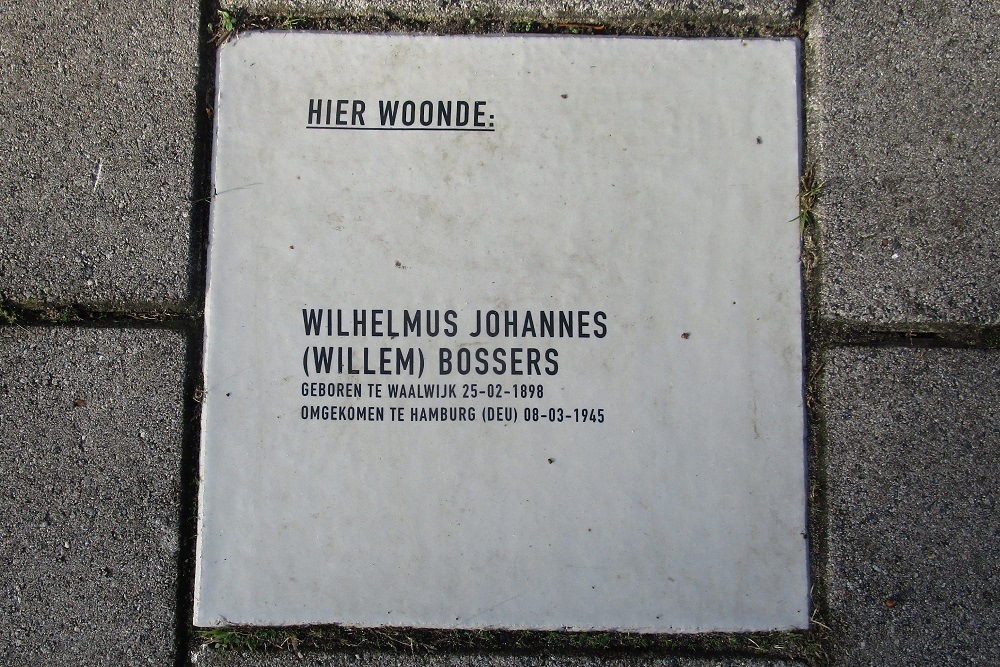 Memorial Stone Stijn Streuvelsstraat 24 #1