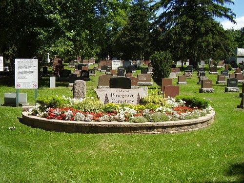 Commonwealth War Graves Pine Grove Cemetery