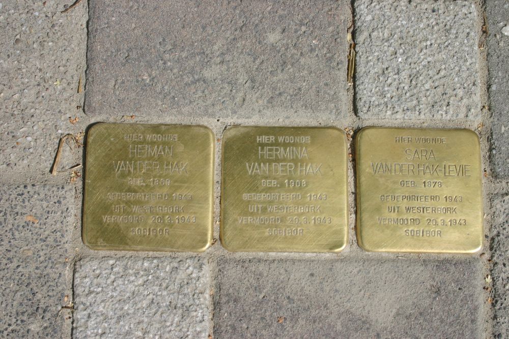 Stolpersteine Scheemderstraat 23