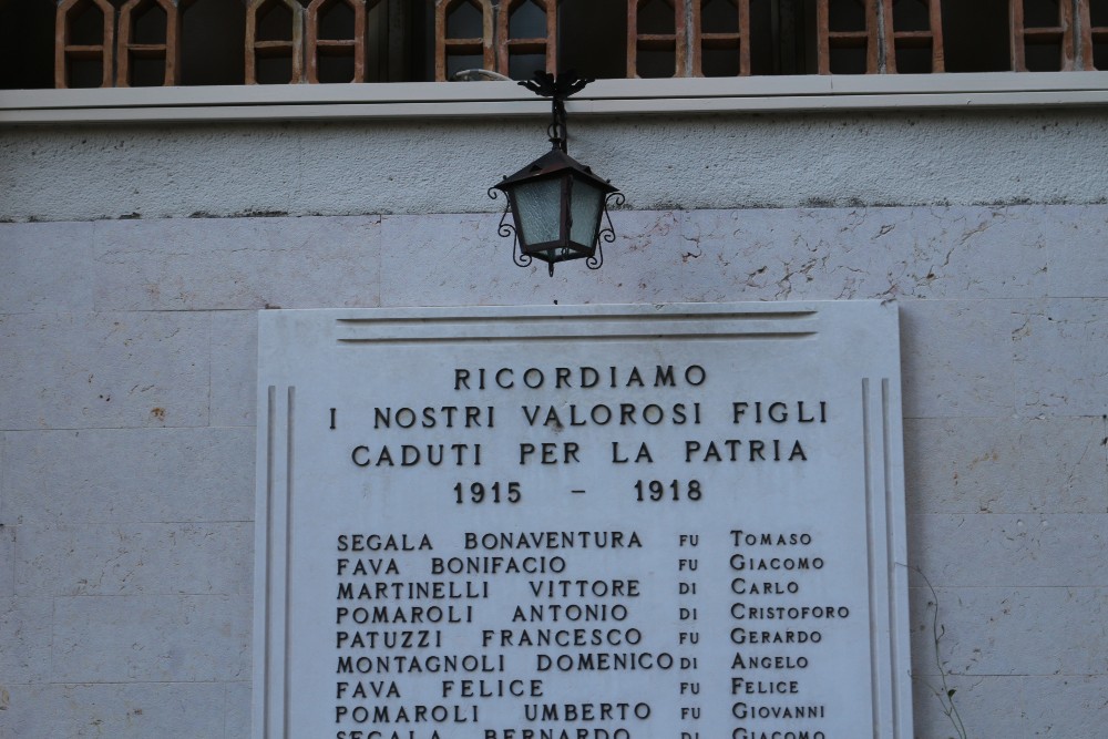 Oorlogsmonument Limone Sul Garda #3