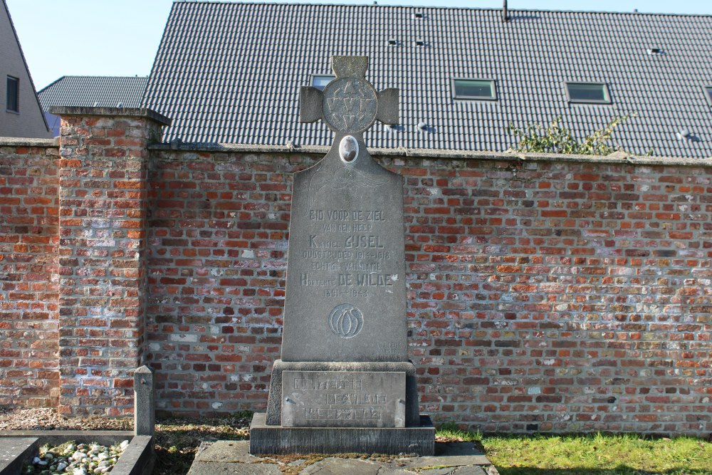 Belgian Graves Veterans Moerbeke-Waas #1
