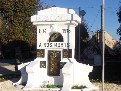 Oorlogsmonument Trouy #1