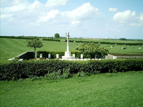 Commonwealth War Cemetery Beaurain #1