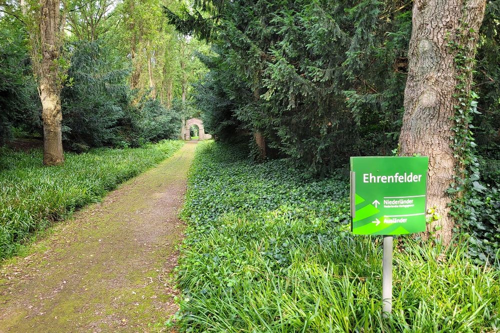 Nederlands Ereveld Osterholzer Friedhof Bremen #5