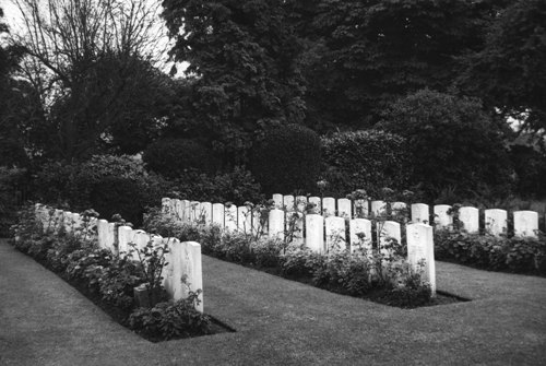 Oorlogsgraven van het Gemenebest Canford Cemetery #1