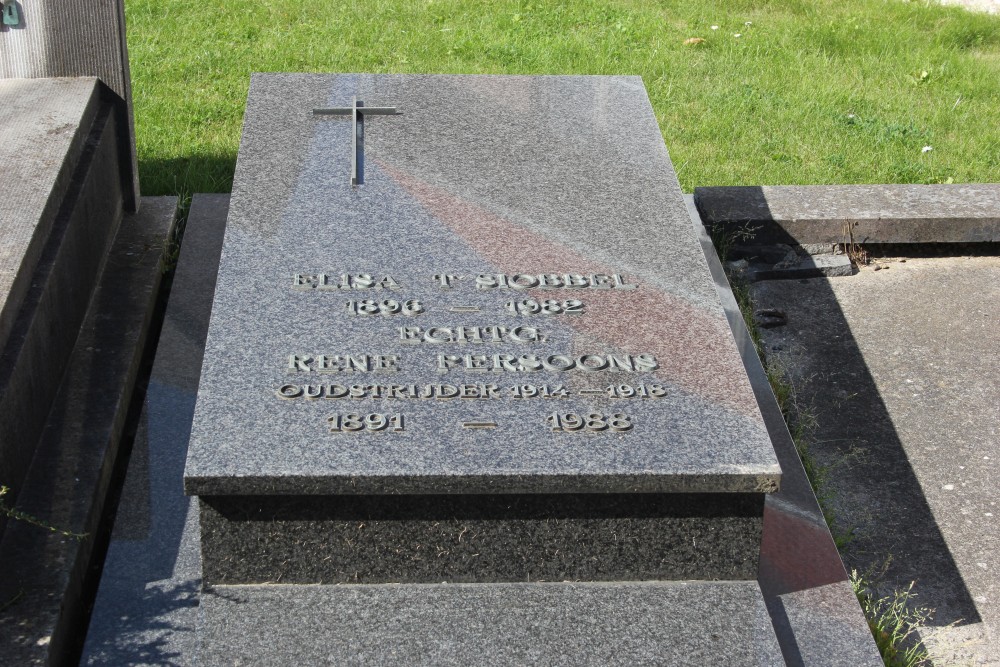 Belgian Graves Veterans Rozebeke #2