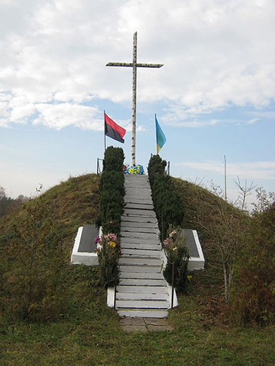 Symbolische Massagraf UPA Soldaten #1