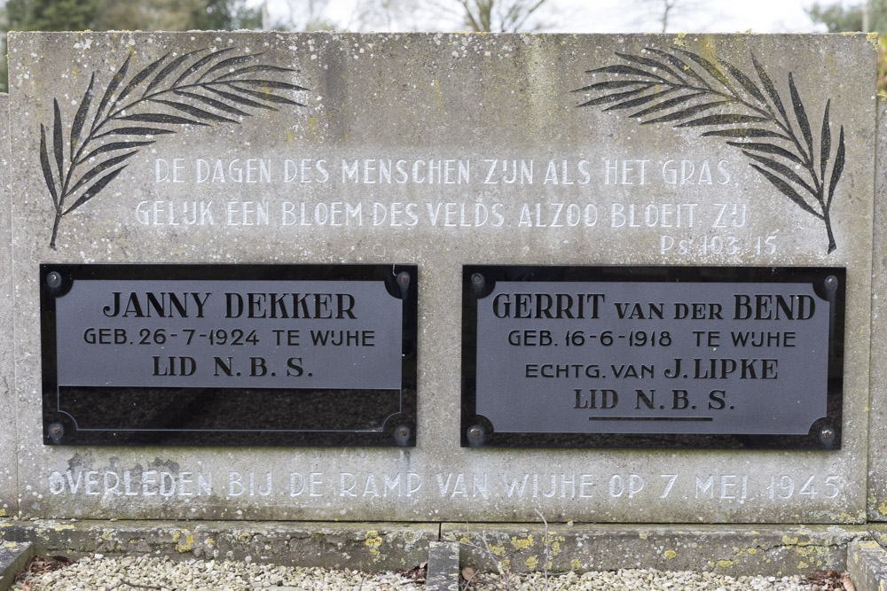 Monument Ramp 07-05-1945 Algemene Begraafplaats Wijhe #3