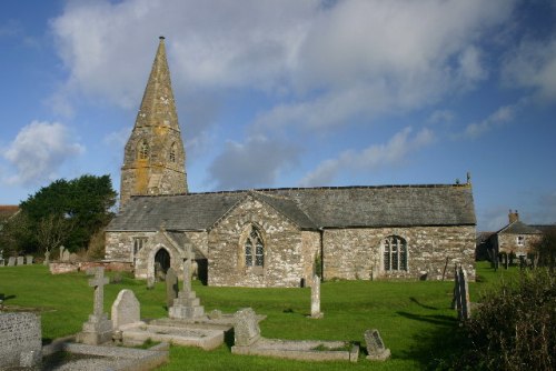 Commonwealth War Grave St. Cuthbert Churchyard