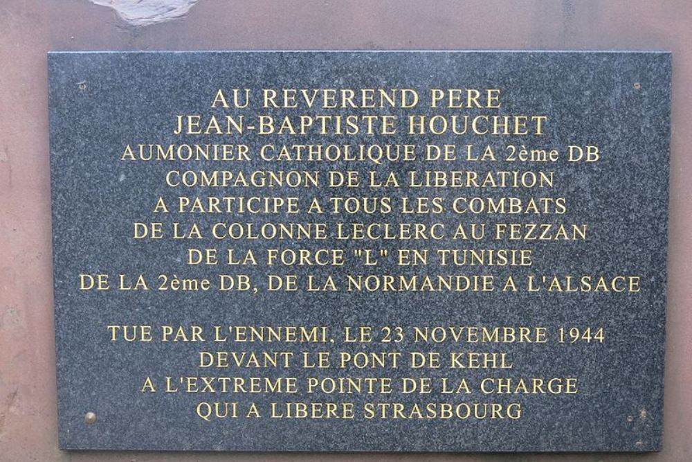 Monument Pater Jean-Baptiste Houchet #1