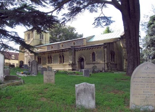 Oorlogsgraf van het Gemenebest St. Katharine Churchyard