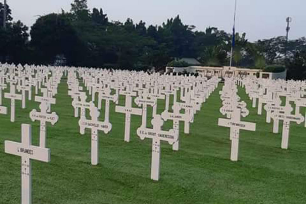 Dutch War Cemetery Menteng Pulo