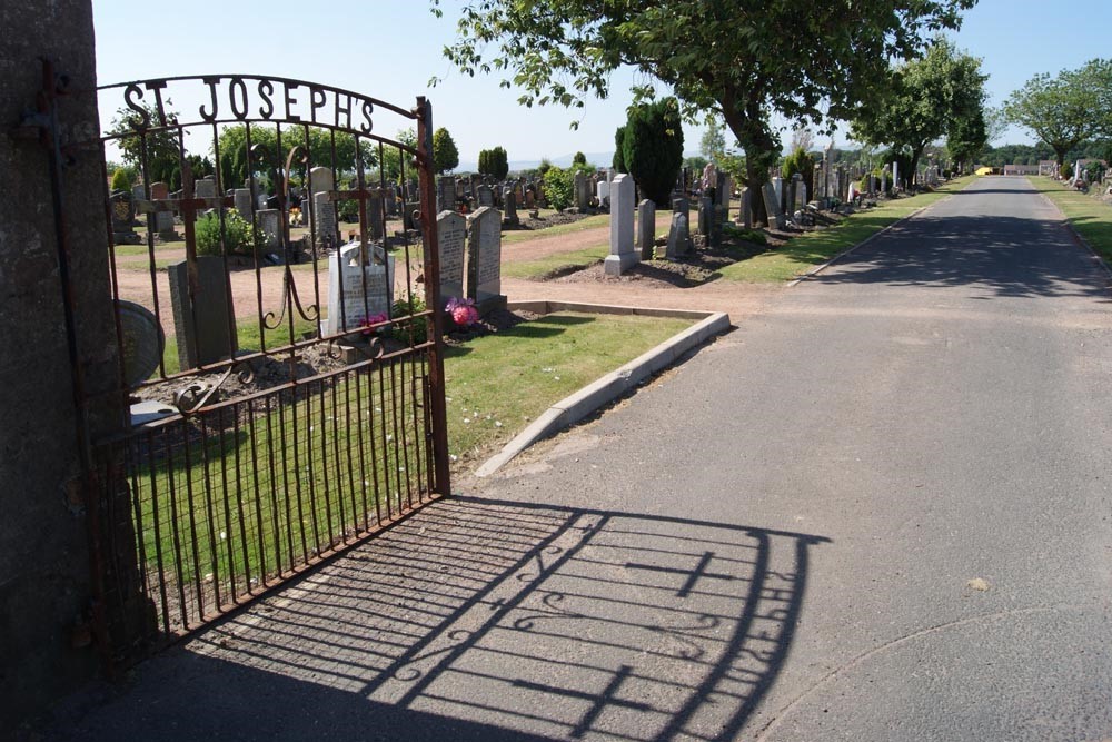 Oorlogsgraven van het Gemenebest St. Joseph's Roman Catholic Cemetery #1