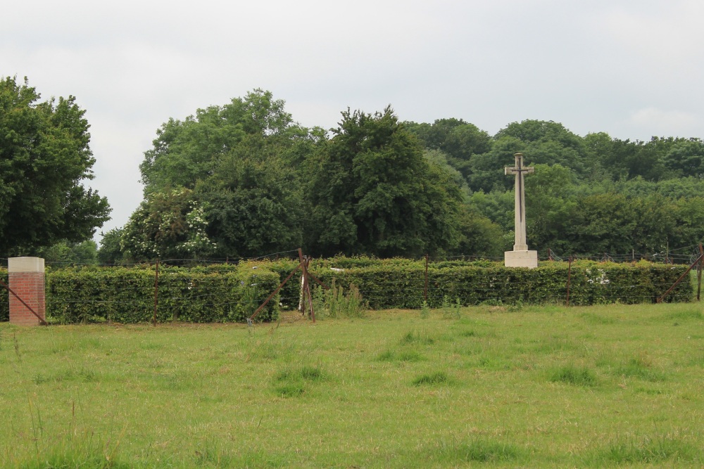 Commonwealth War Cemetery Orange Trench #1