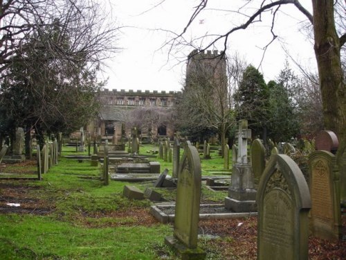Commonwealth War Graves St. Mary Churchyard #1