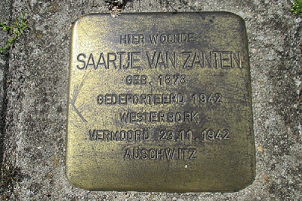 Stolperstein Rozenhof 1