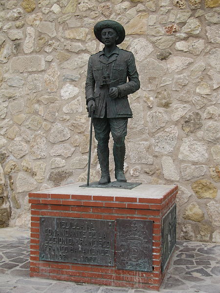 Statue Franco #1