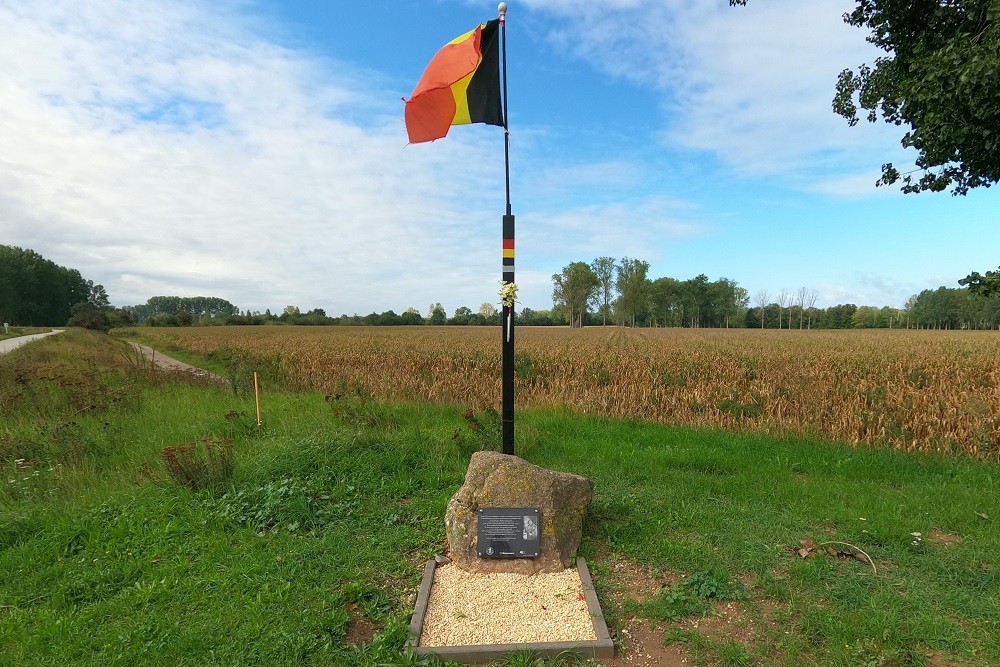 Monument Lucien George Vandenbroeck #1