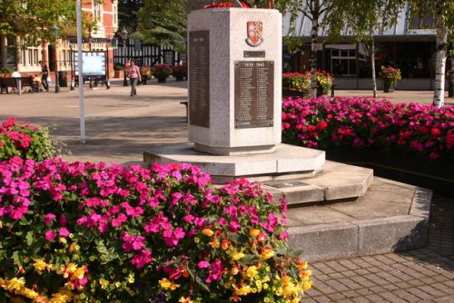 War Memorial Droitwich #1