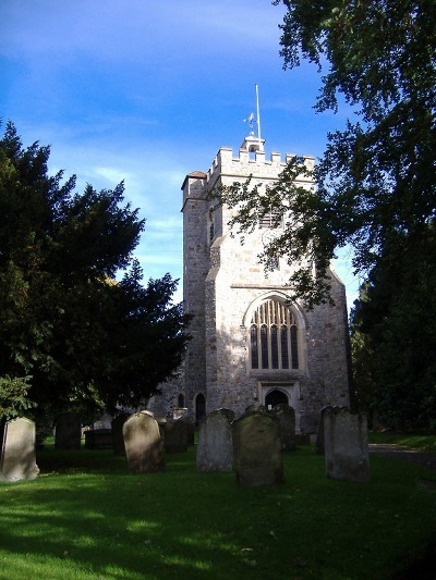 Commonwealth War Graves St Mary Churchyard