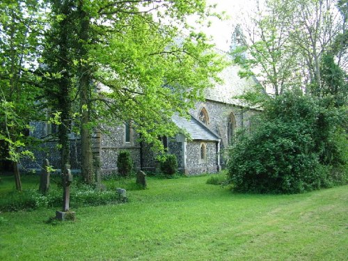 Oorlogsgraf van het Gemenebest Holy Trinity Churchyard