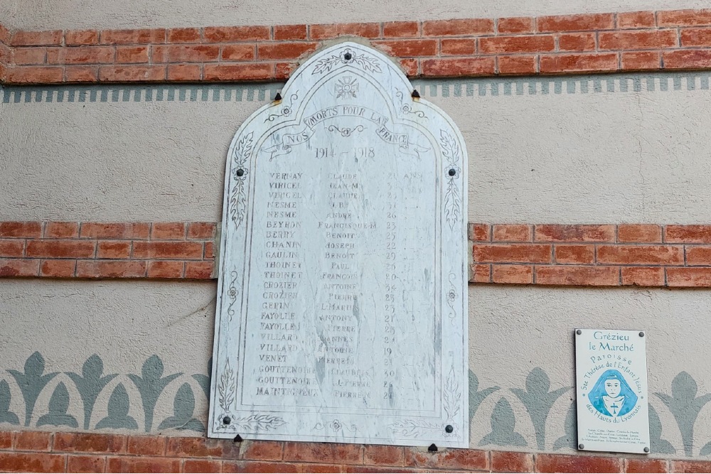 Oorlogsmonument église Saint-Barthélemy de Grézieu-le-Marché #1