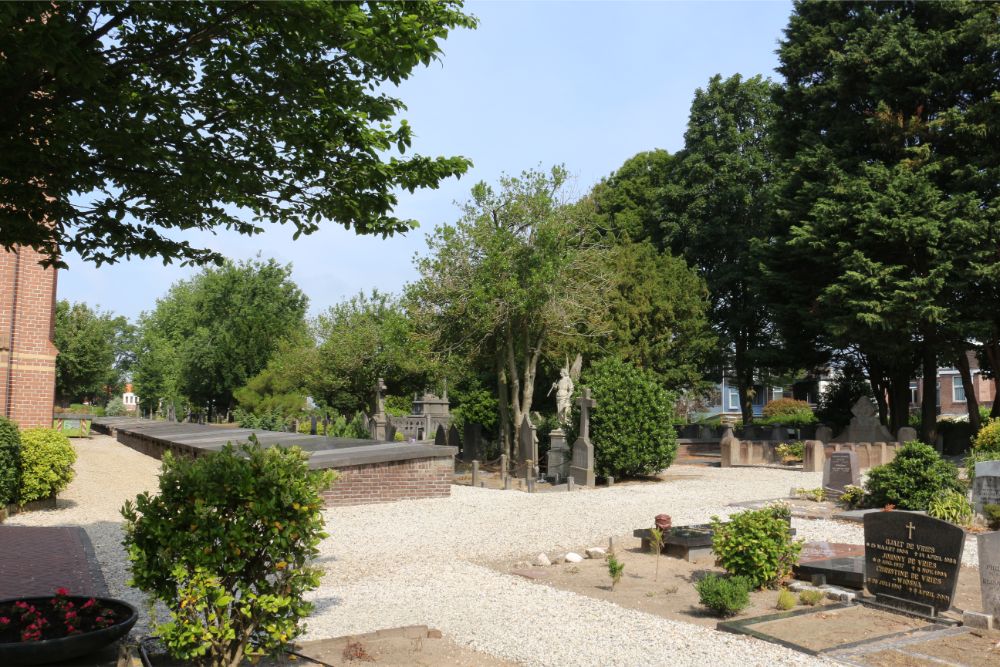 Nederlandse Oorlogsgraven Rooms Katholieke Begraafplaats St. Barbara #3