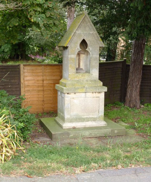 War Memorial Ossington