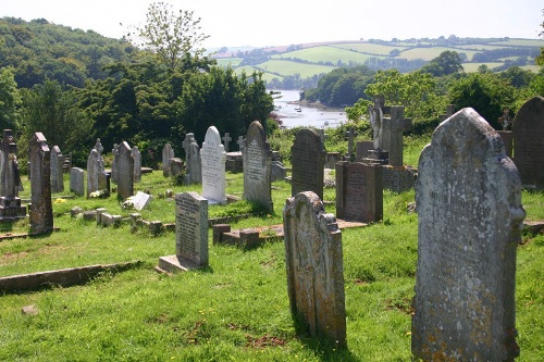 Commonwealth War Graves St Mary and St Gabriel Churchyard