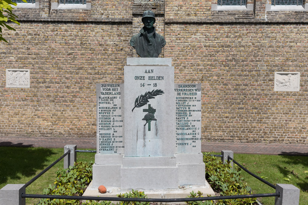 War Memorial Geluveld #5