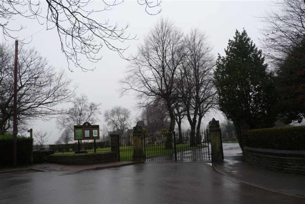 Commonwealth War Graves Mossley Cemetery