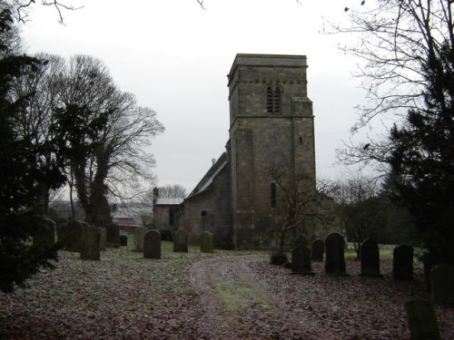 Oorlogsgraf van het Gemenebest St. Peter Churchyard #1