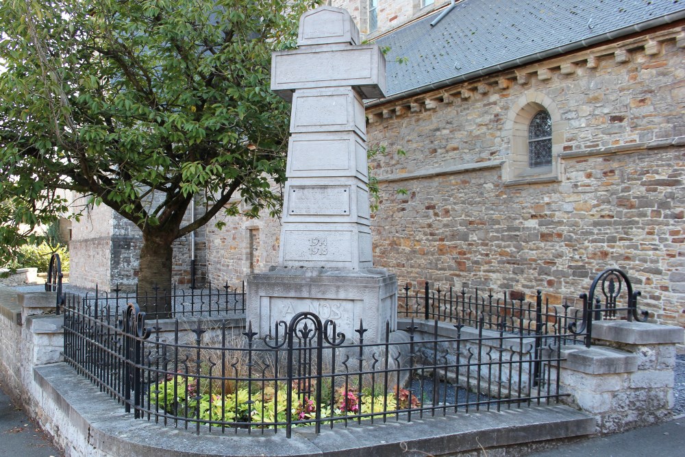 War Memorial Chausse-Notre-Dame-Louvignies #1