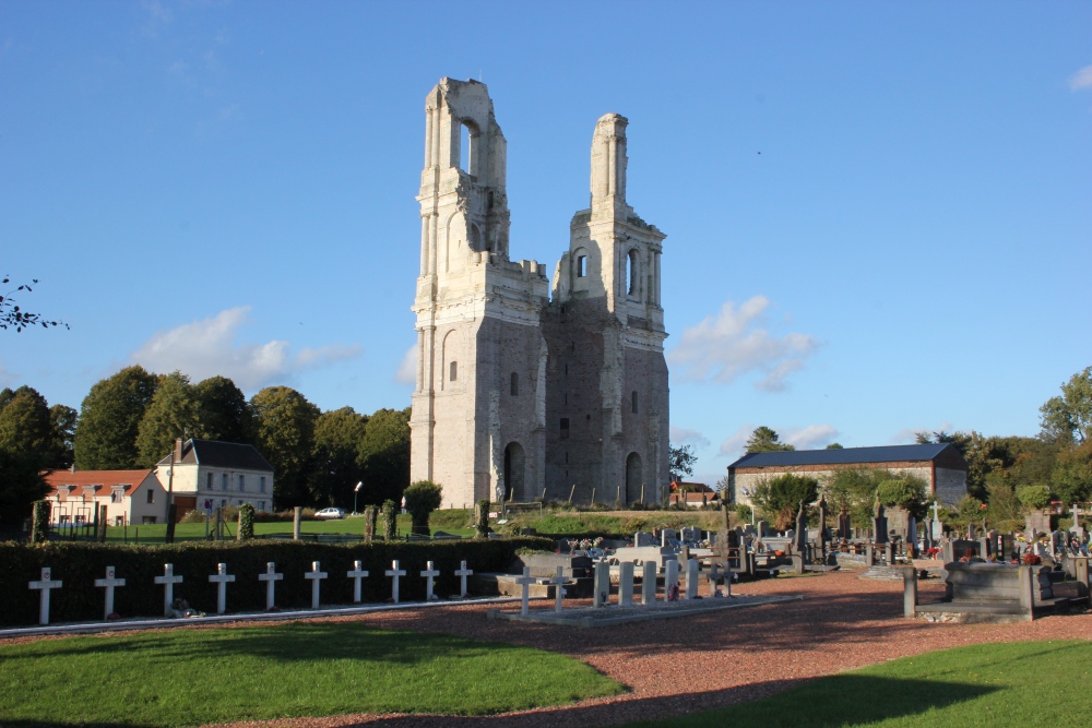 Commonwealth War Graves Mont-Saint-loi #1