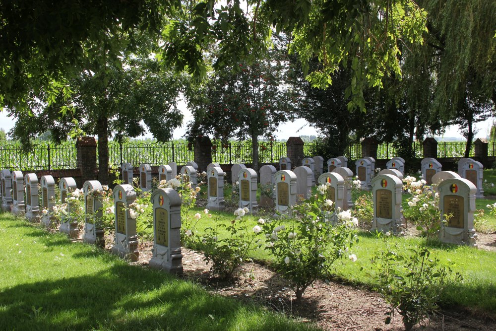 Belgian War Cemetery Westvleteren #3