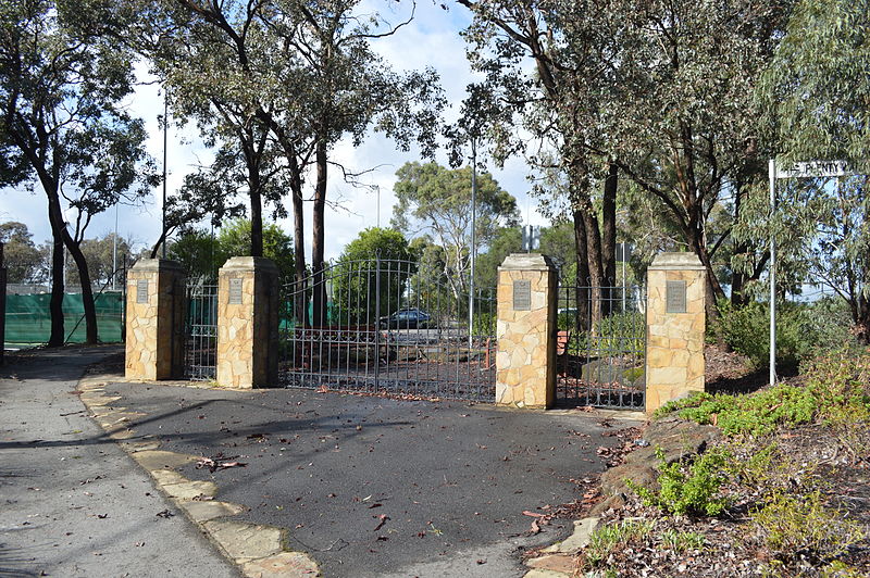 War Memorial Gates Plenty #1