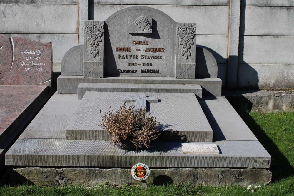 Belgian Graves Veterans Roux-Miroir #4