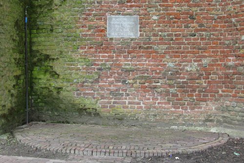 Memorial `s Heer Hendrikskinderen