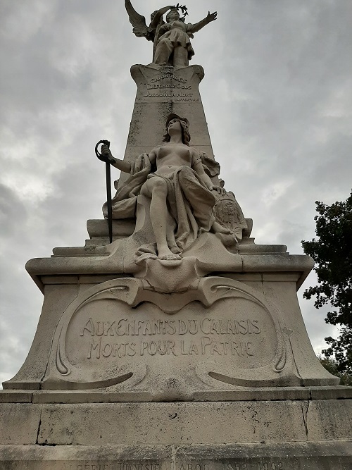 Oorlogsmonument Calais #3