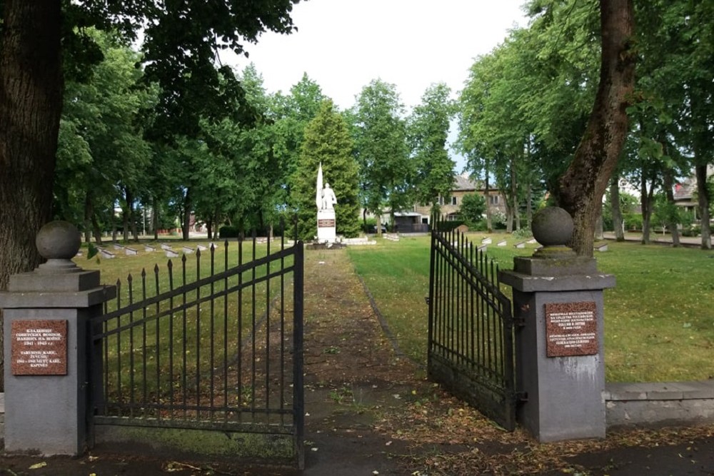 Soviet Cemetery WWII Prienai #1