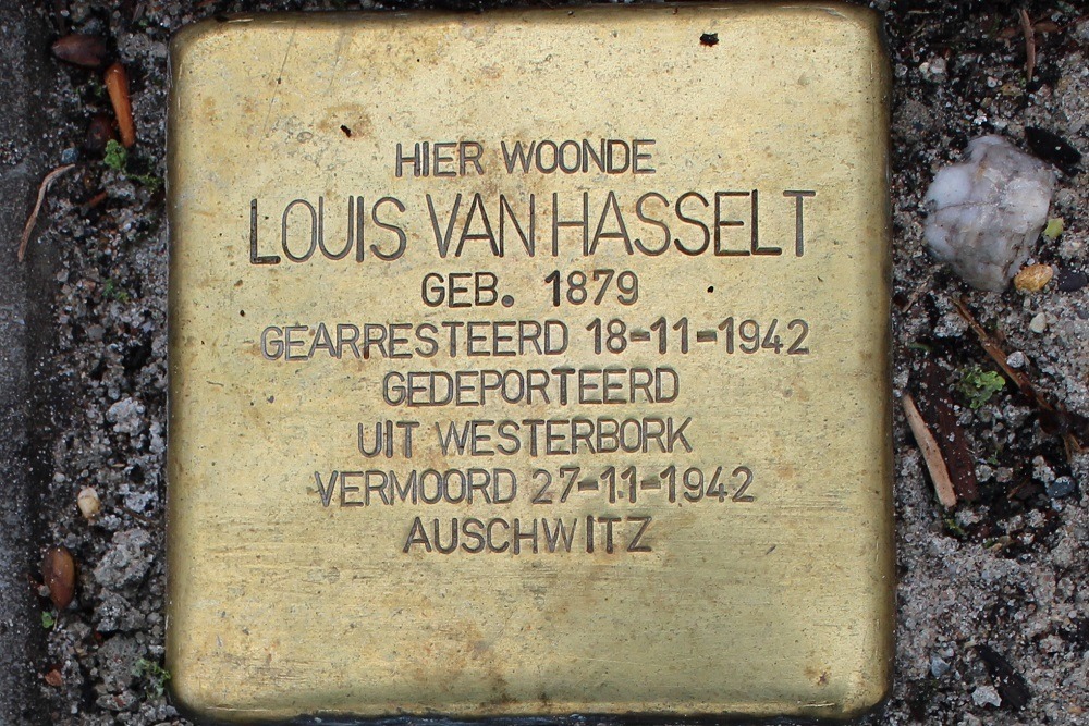 Stolpersteine Stationsstraat 82 #2