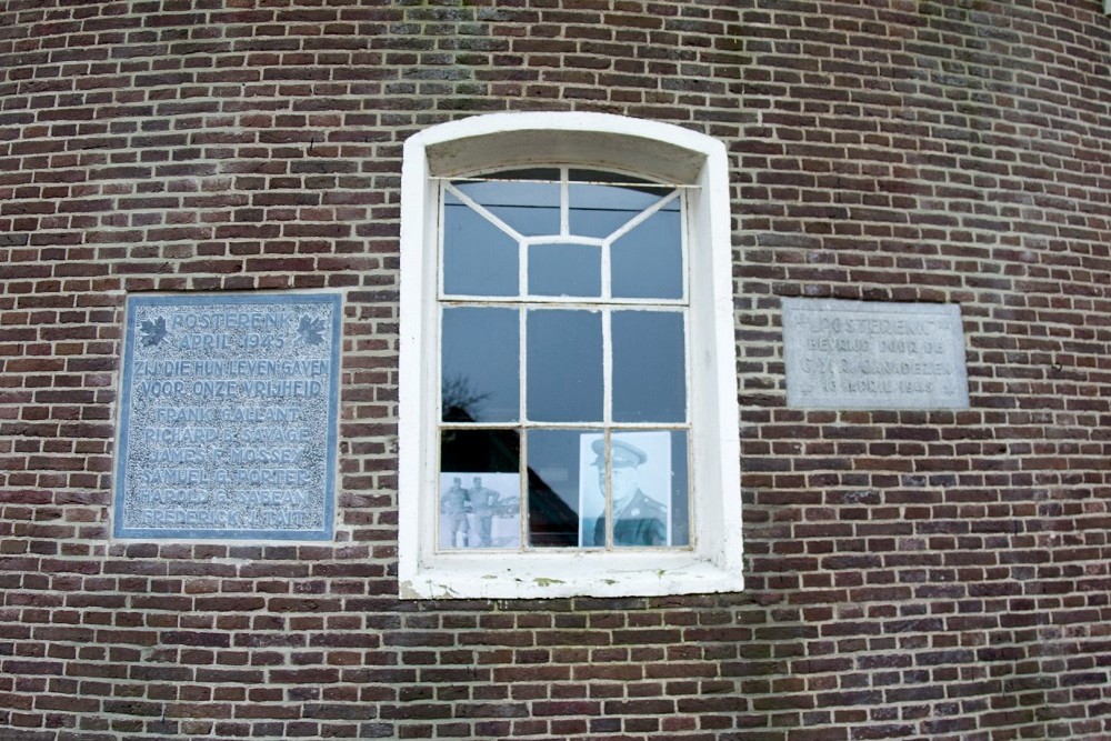 Gedenktekens Carleton & York Regiment