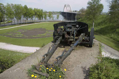 Anti-tank Kanon Waalbrug #2