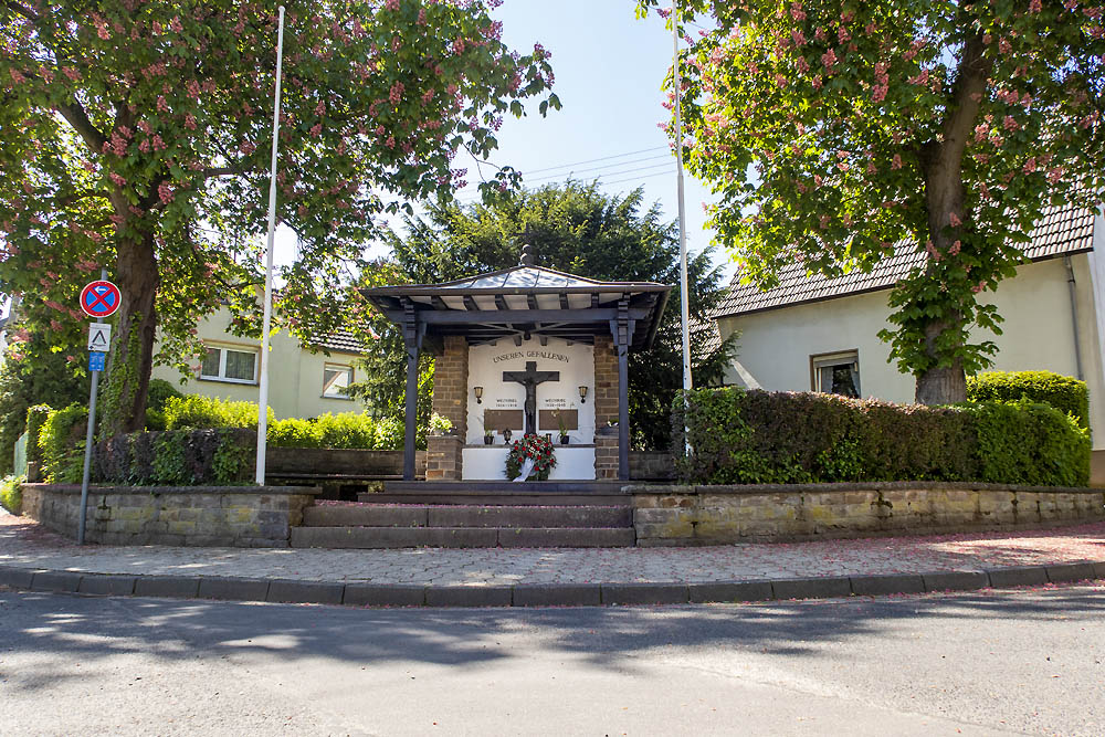 War Memorial Löhndorf #1