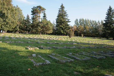 Tsjecho-Slowaakse Oorlogsbegraafplaats Liptovsk Mikuls #4