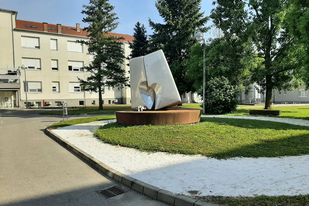 Monument Massamoord Ovčara #1