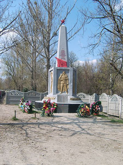 Mass Grave Soviet Soldiers Slovyansk #1