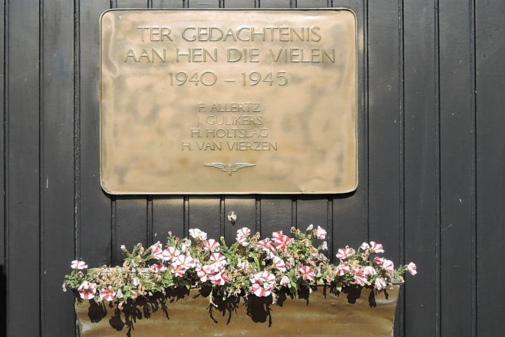 Memorial Killed Railway-Employees Susteren #1