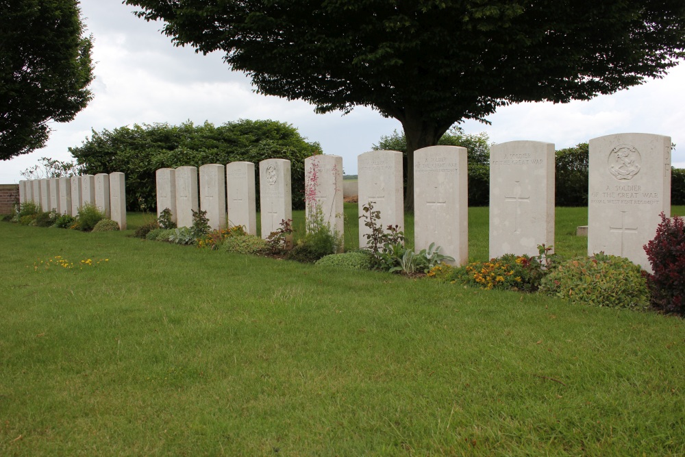 Commonwealth War Cemetery Queens #2