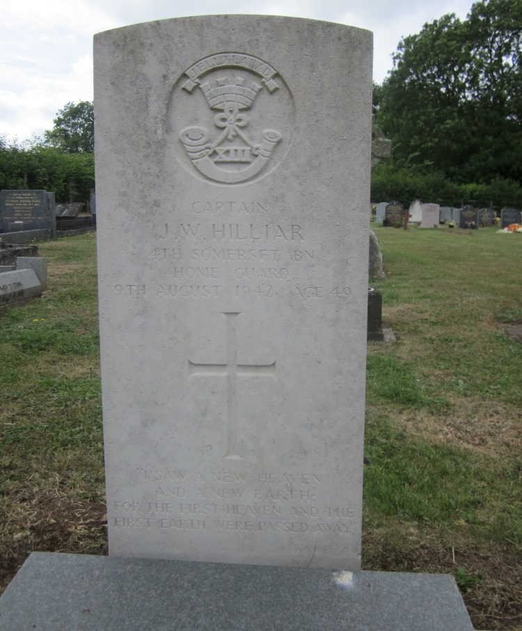 Commonwealth War Grave St. James Churchyard Extension #1